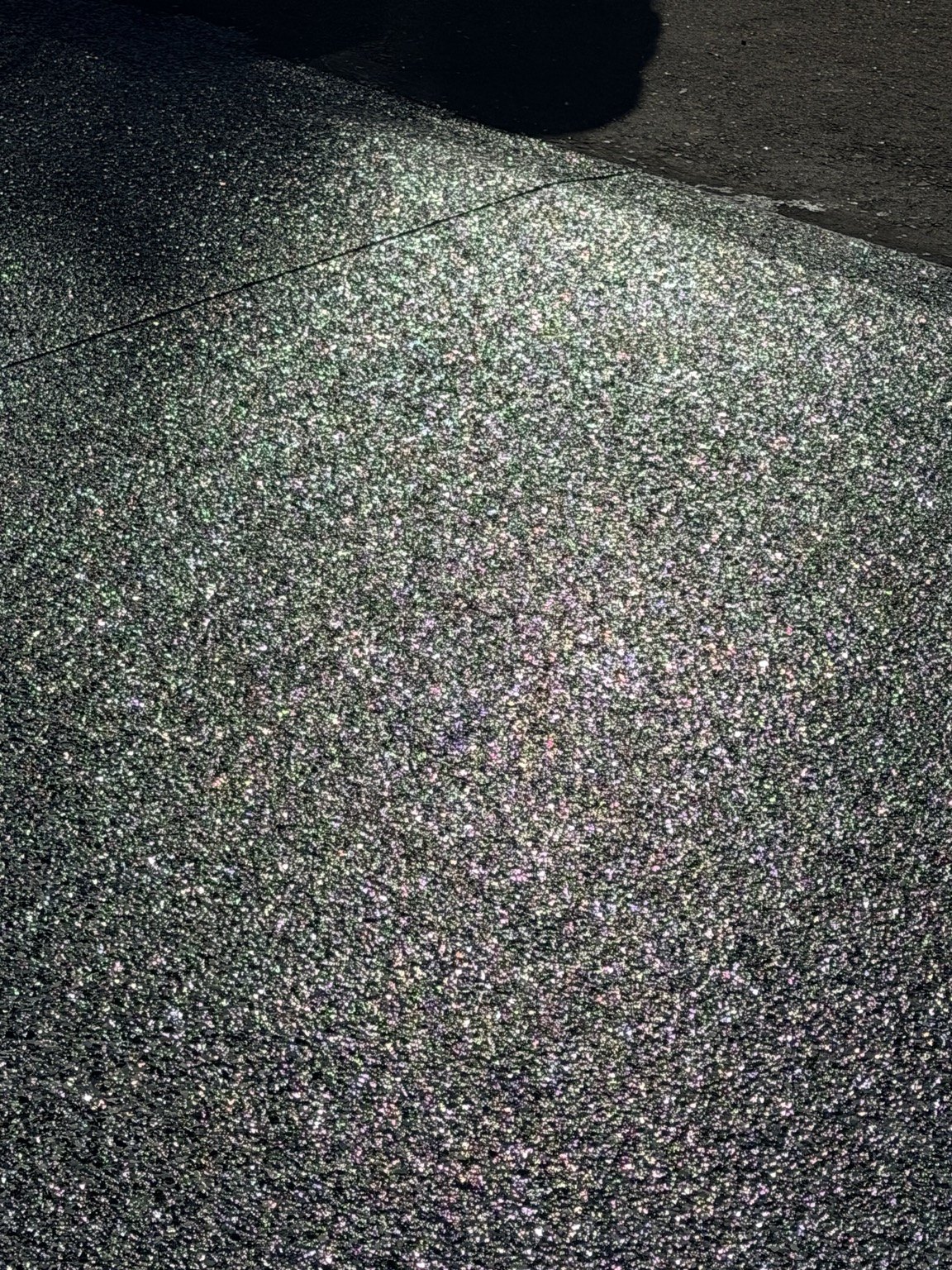 Close view of the flake coating texture